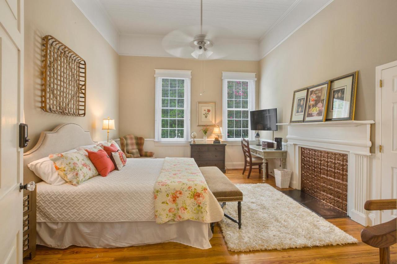 Liberty Hall Bed And Breakfast Pendleton Buitenkant foto